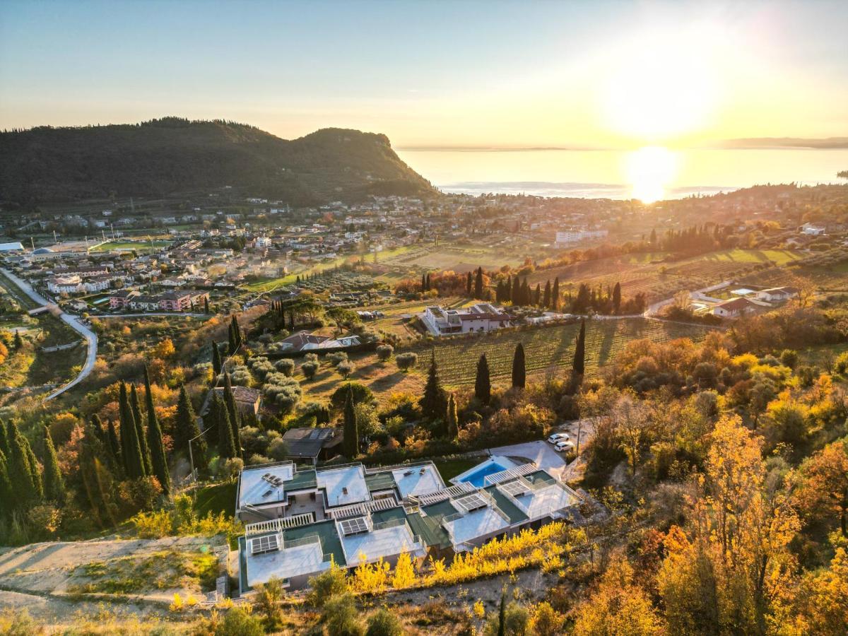 Sunset Lodge - Enjoy Holiday Гарда Экстерьер фото