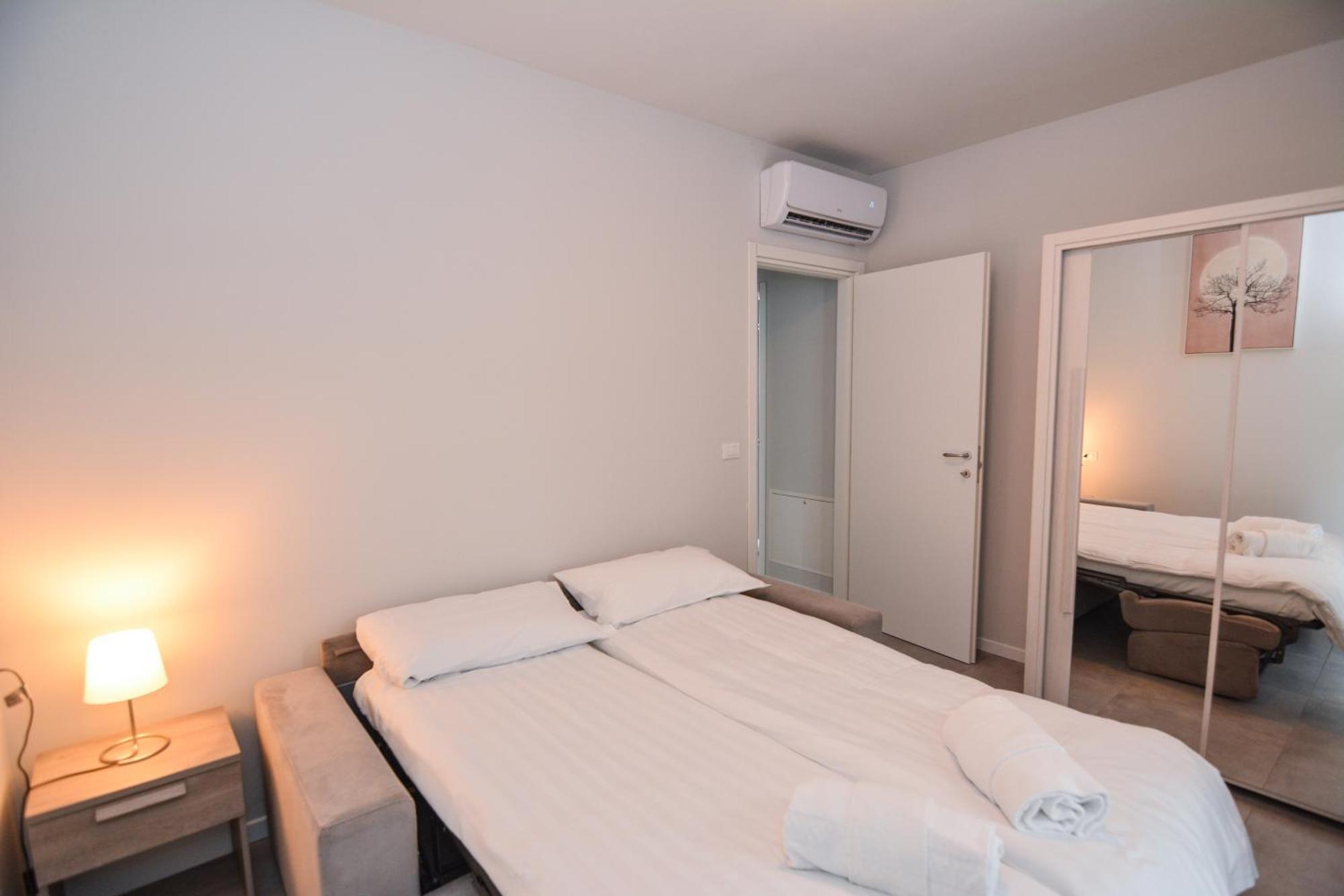 Sunset Lodge - Enjoy Holiday Гарда Экстерьер фото
